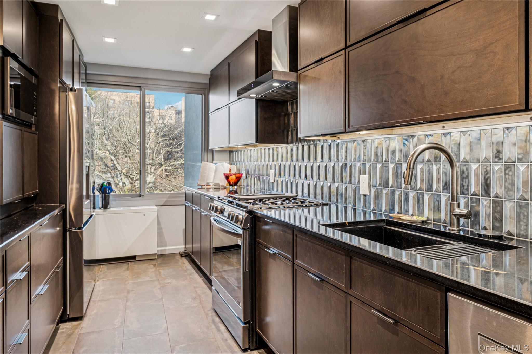 #16 photo, 4455 Douglas Avenue, 브롱크스 Bronx , NY 10471