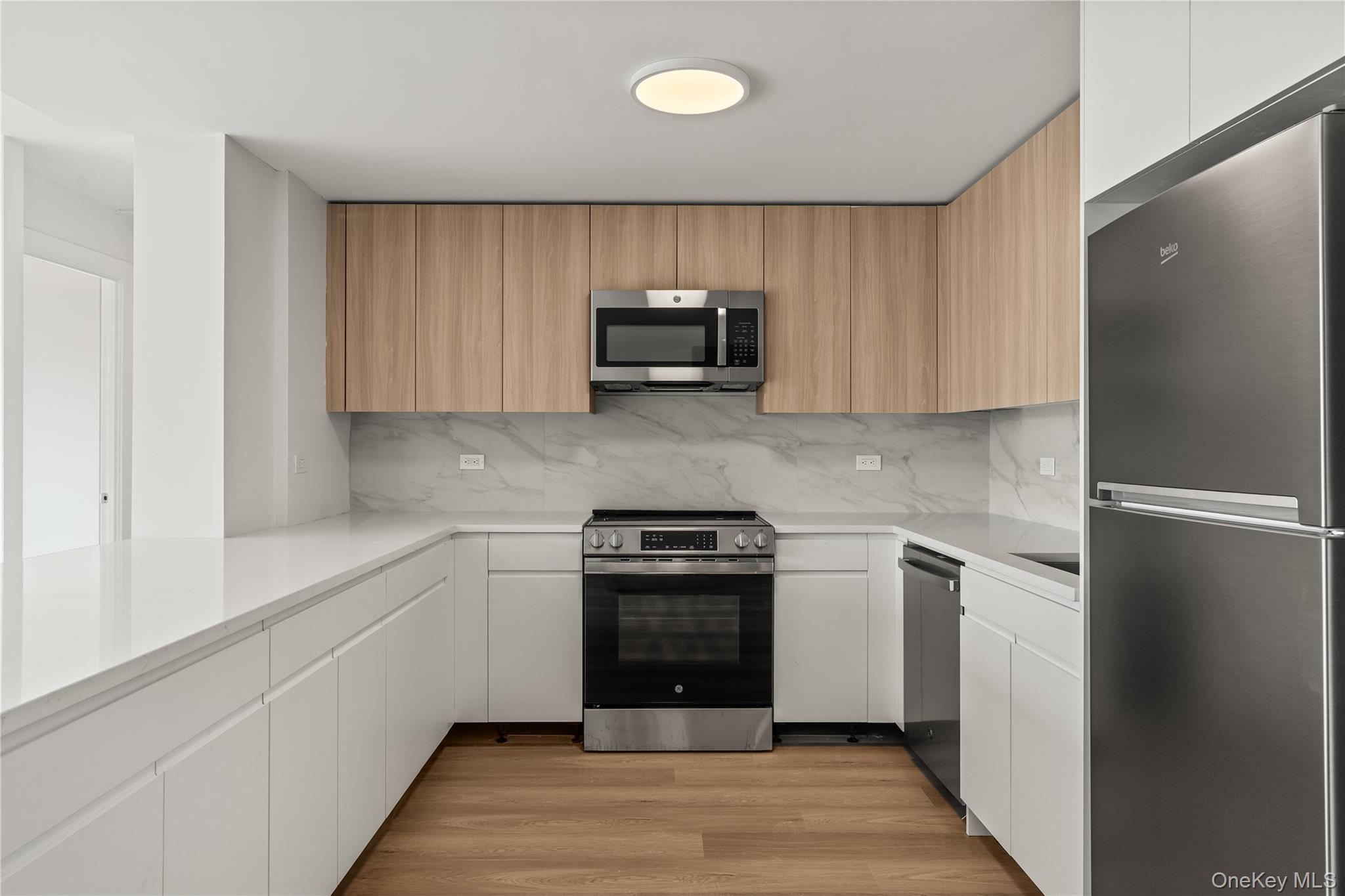 #7 photo, 10 Lyon Place, White Plains , NY 10601