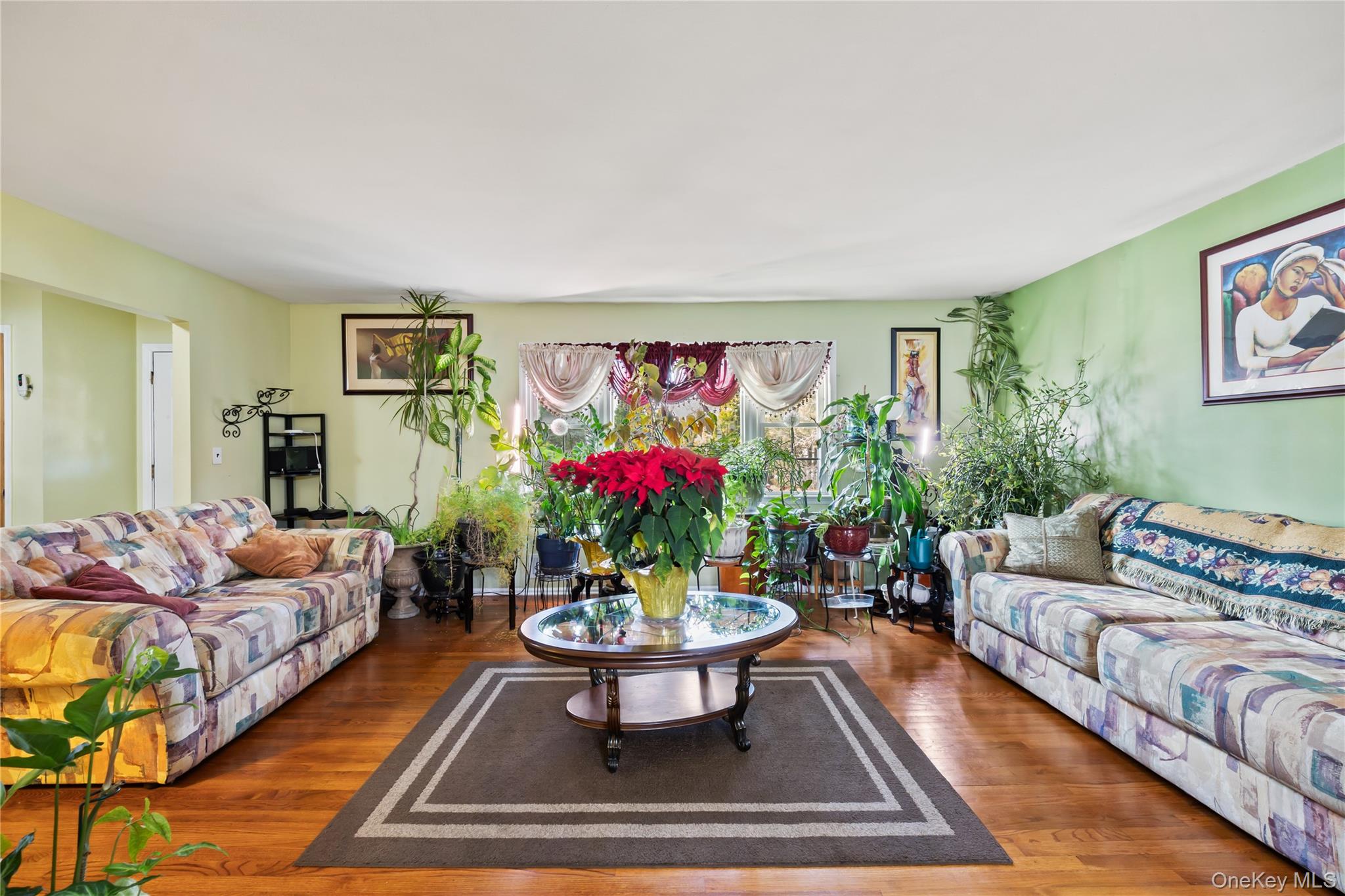 #7 photo, 18 Oxford Court, Hillcrest , NY 10977