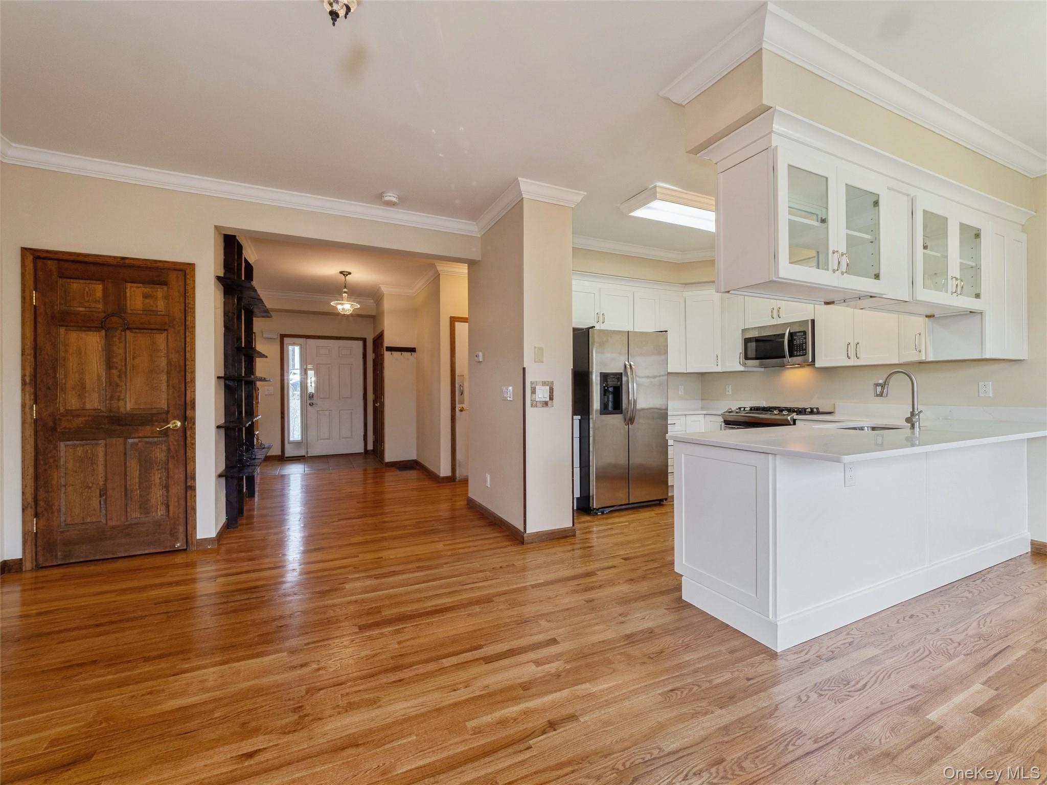 #11 photo, 43 Aveonis Court, Fishkill , NY 12524