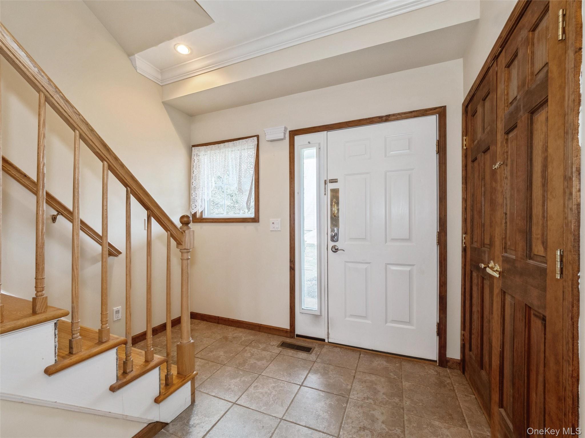 #12 photo, 43 Aveonis Court, Fishkill , NY 12524