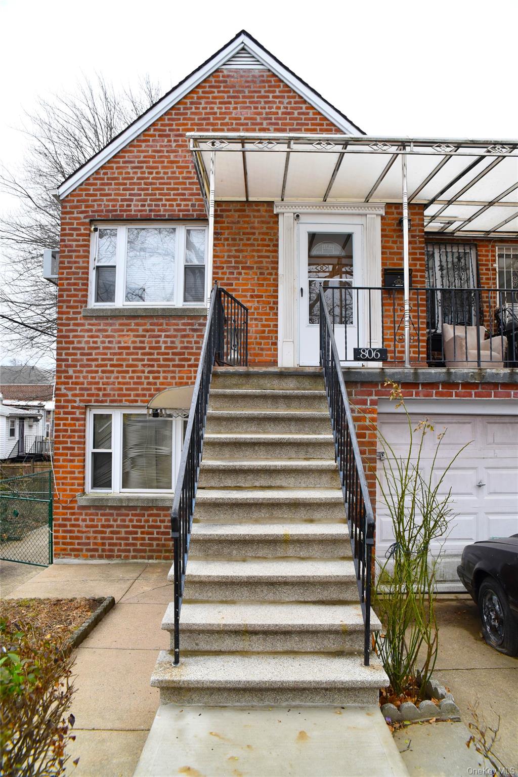 #4 photo, 806 Waring Avenue, Bronx , NY 10467