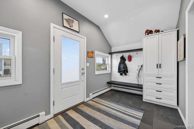 #4 photo, 22 Bay Beach Avenue, 롱 아일랜드 Bayville , NY 11709