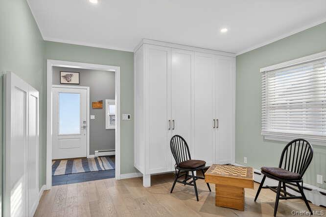 #6 photo, 22 Bay Beach Avenue, 롱 아일랜드 Bayville , NY 11709