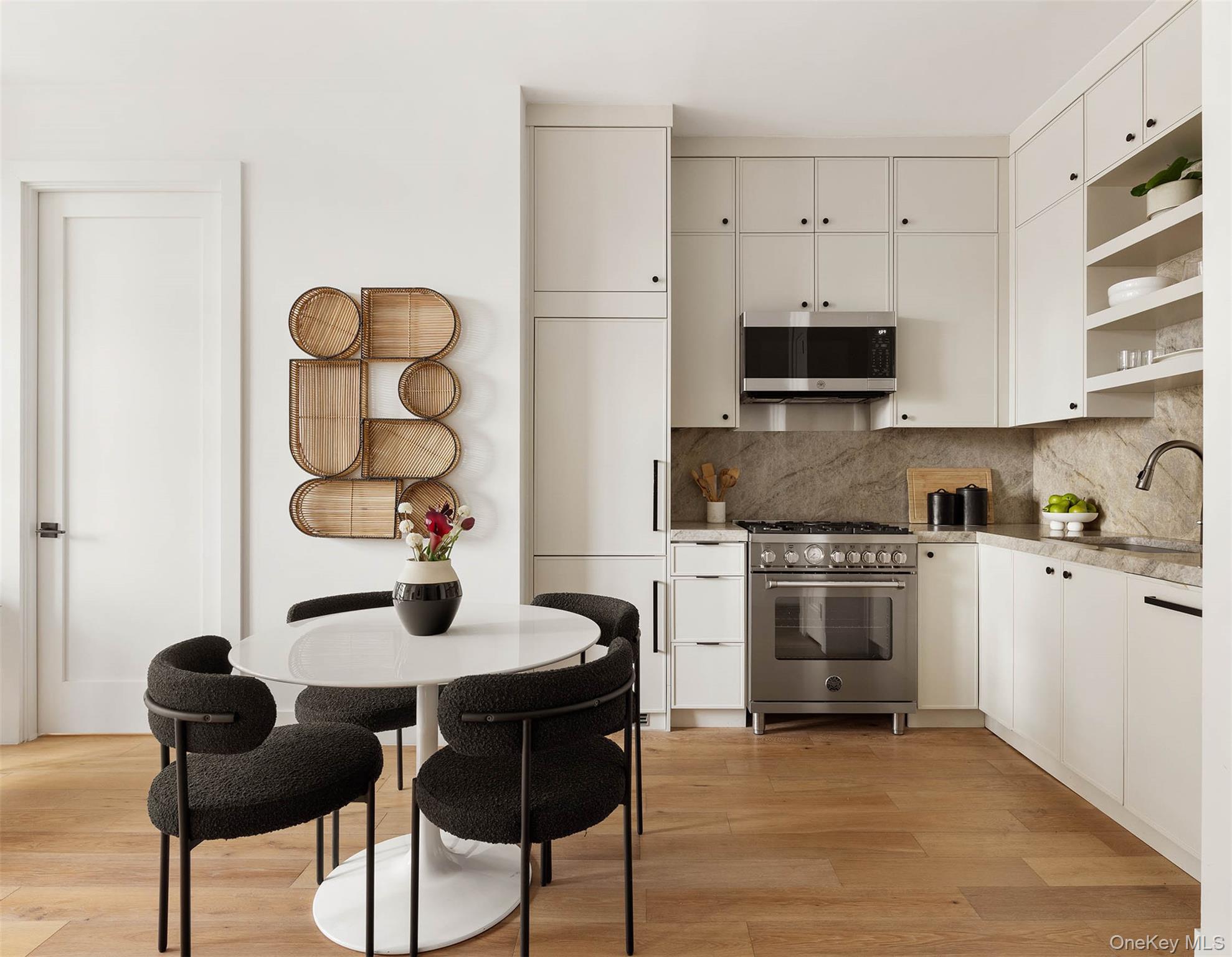 #4 photo, 37-29 32nd Street, Куинс ‖ Long Island City , NY 11101