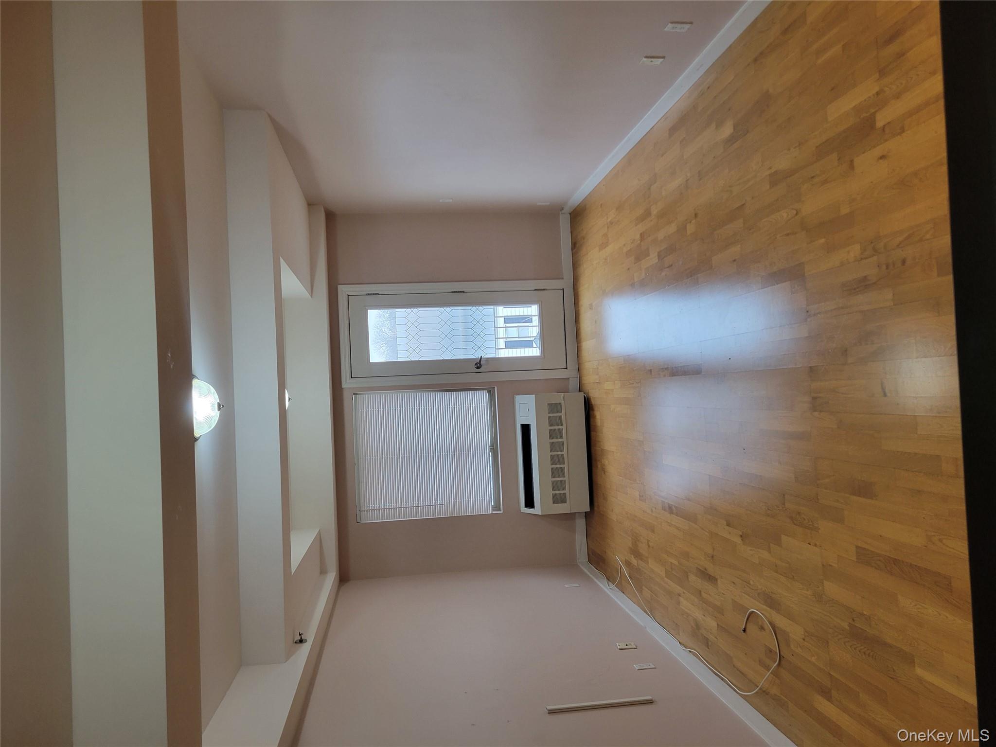 #10 photo, 143-20 Hoover Avenue, 皇后区 Briarwood , NY 11435