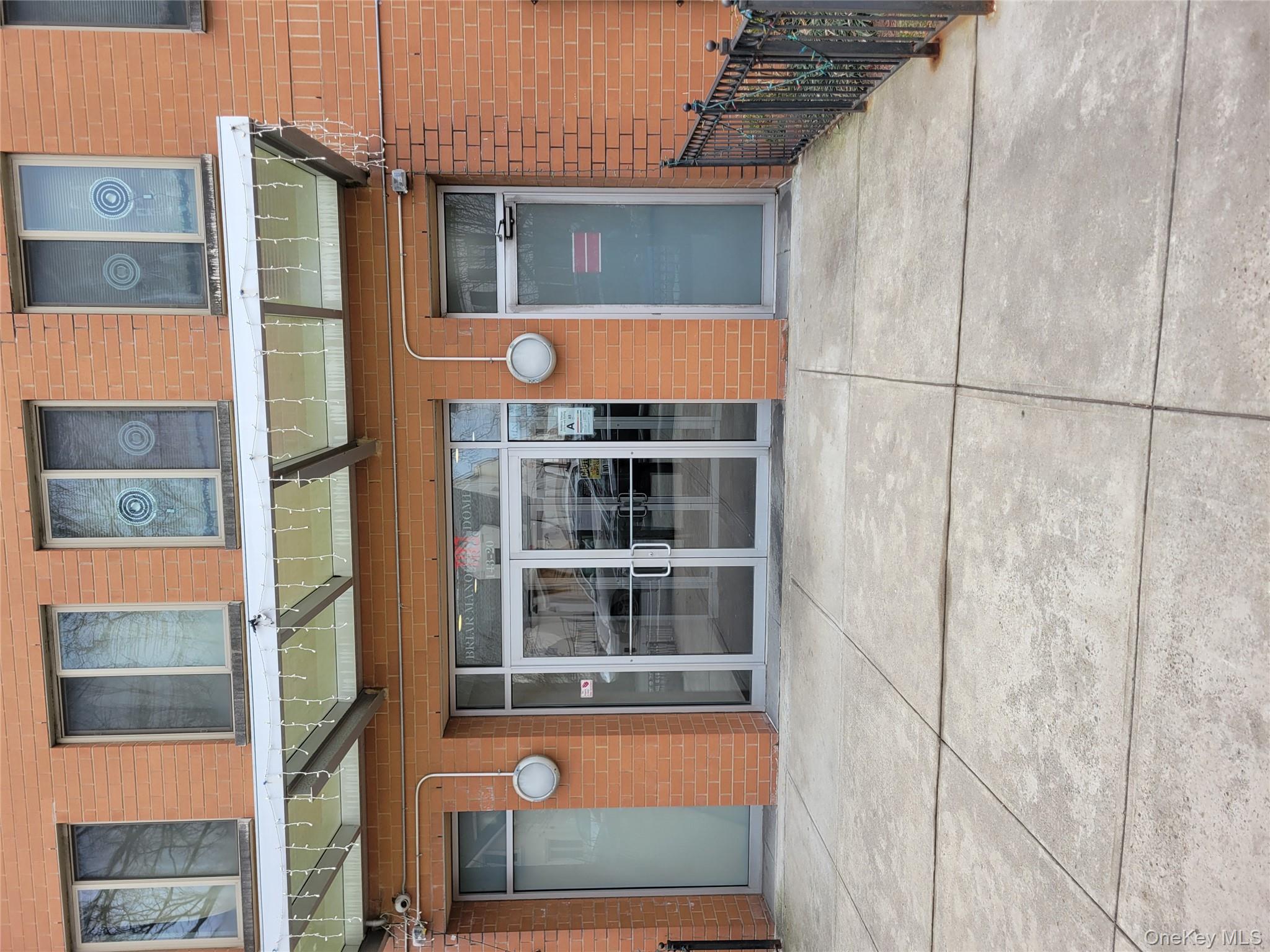 #2 photo, 143-20 Hoover Avenue, 皇后区 Briarwood , NY 11435