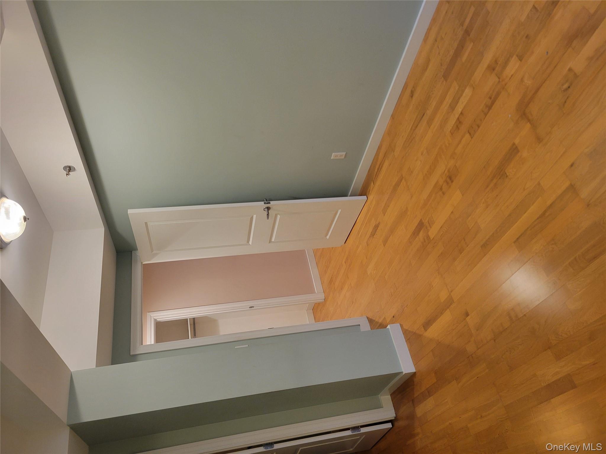 #20 photo, 143-20 Hoover Avenue, 皇后区 Briarwood , NY 11435