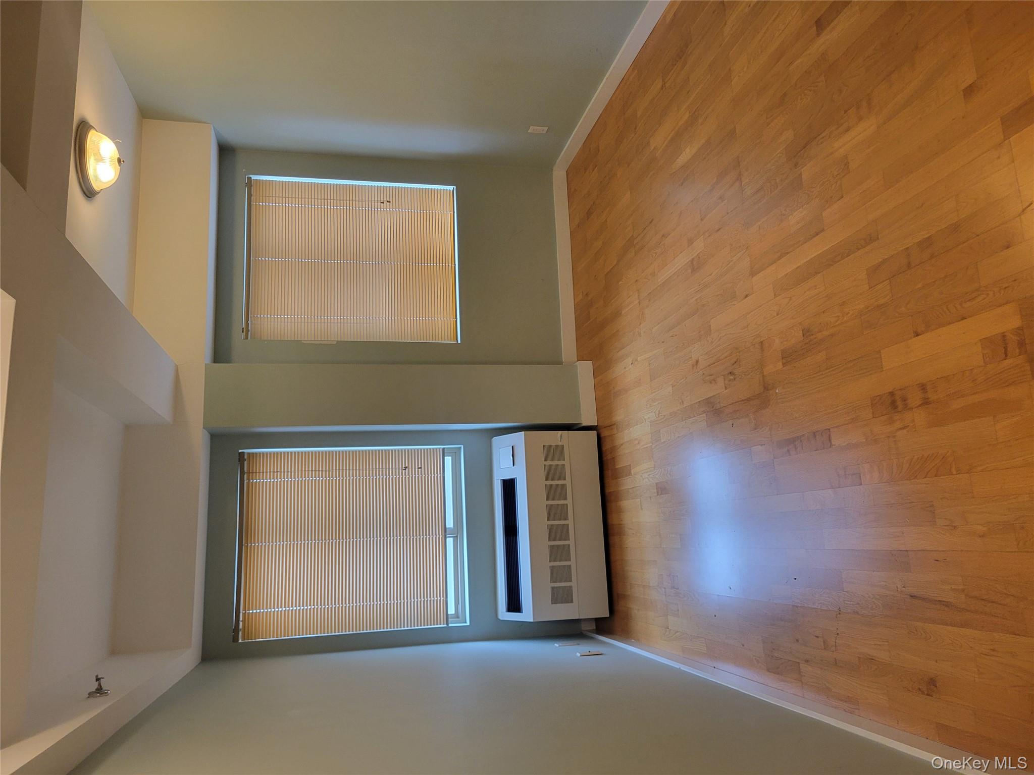 #5 photo, 143-20 Hoover Avenue, 皇后区 Briarwood , NY 11435