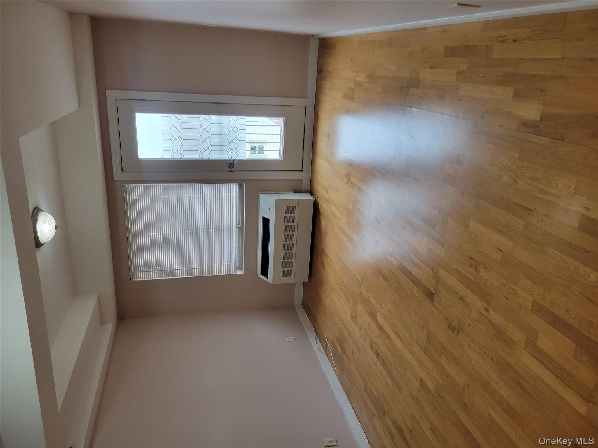 #9 photo, 143-20 Hoover Avenue, 皇后区 Briarwood , NY 11435