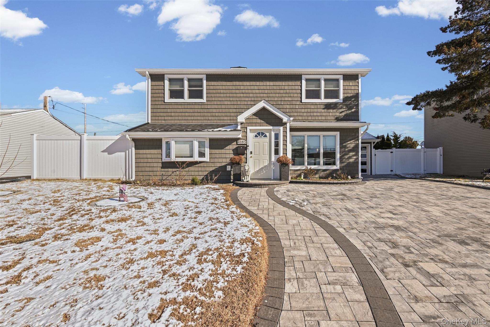 #16 photo, 4185 Harriet Road, Bethpage , NY 11714