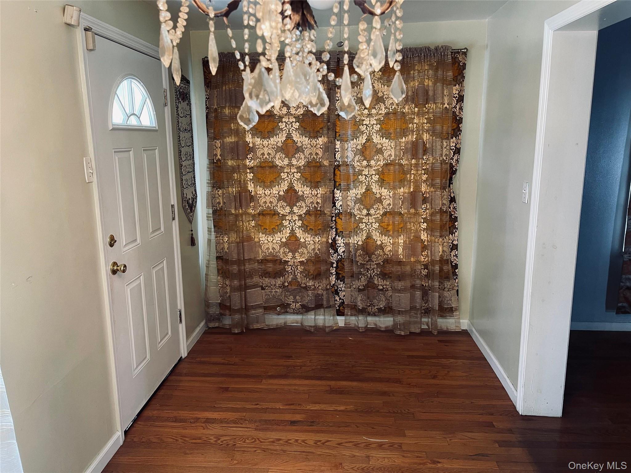 #6 photo, 276 Benson Avenue, Elmont , NY 11003