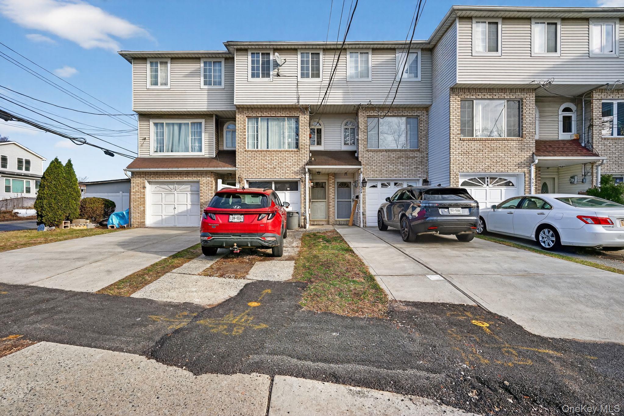 #1 photo, 327 Willow Road, Staten Island , NY 10314