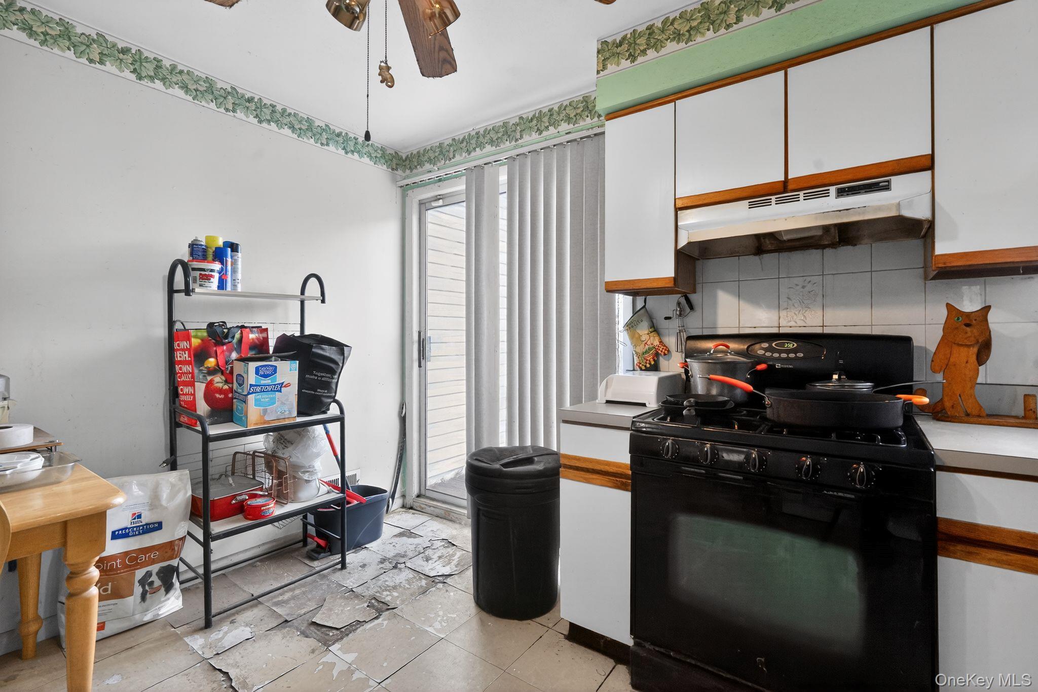 #12 photo, 327 Willow Road, Staten Island , NY 10314