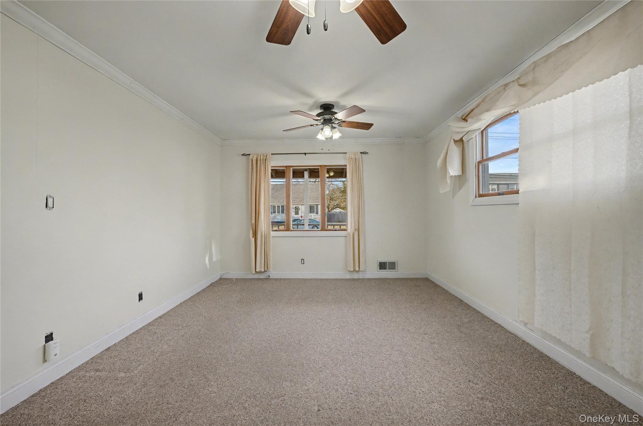 #10 photo, 158 Moffitt Boulevard, Islip , NY 11751