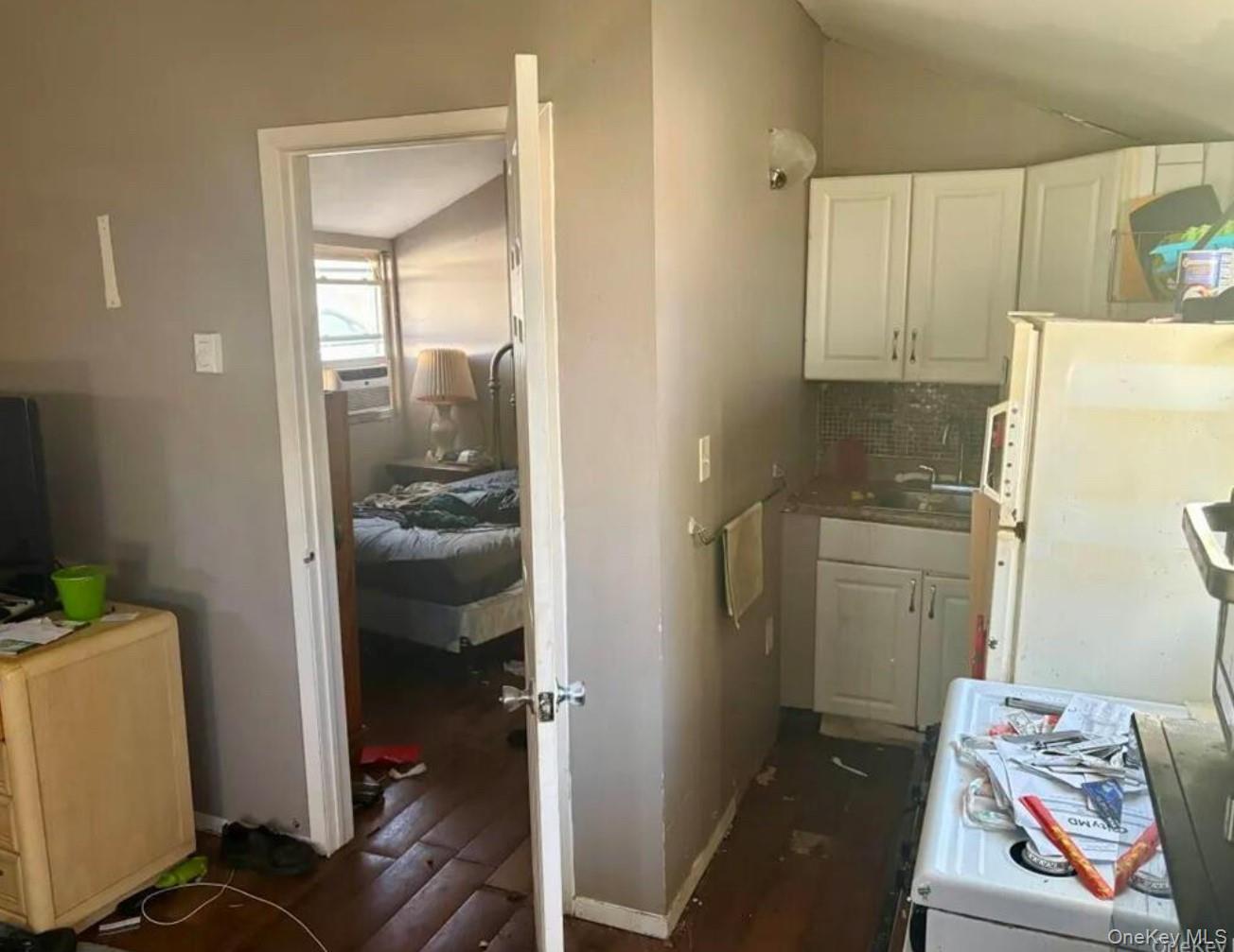 #12 photo, 11 Tell Avenue, 東長島 鹿园 Deer Park , NY 11729