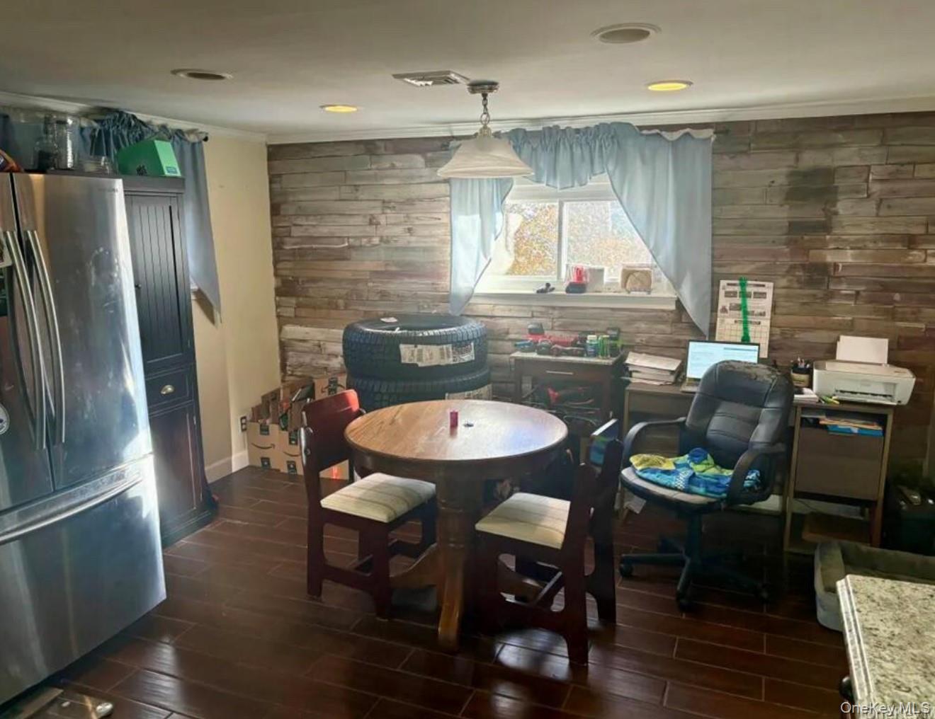 #2 photo, 11 Tell Avenue, 東長島 鹿园 Deer Park , NY 11729