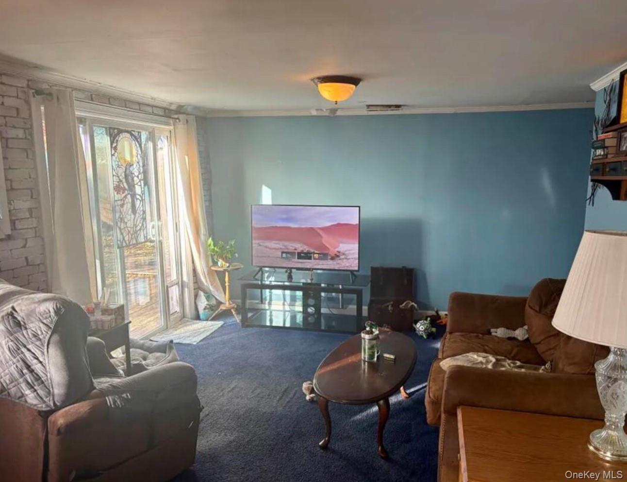 #4 photo, 11 Tell Avenue, 東長島 鹿园 Deer Park , NY 11729