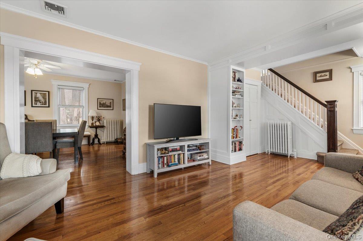 #4 photo, 37 Central Street, 롱 아일랜드 Huntington , NY 11743