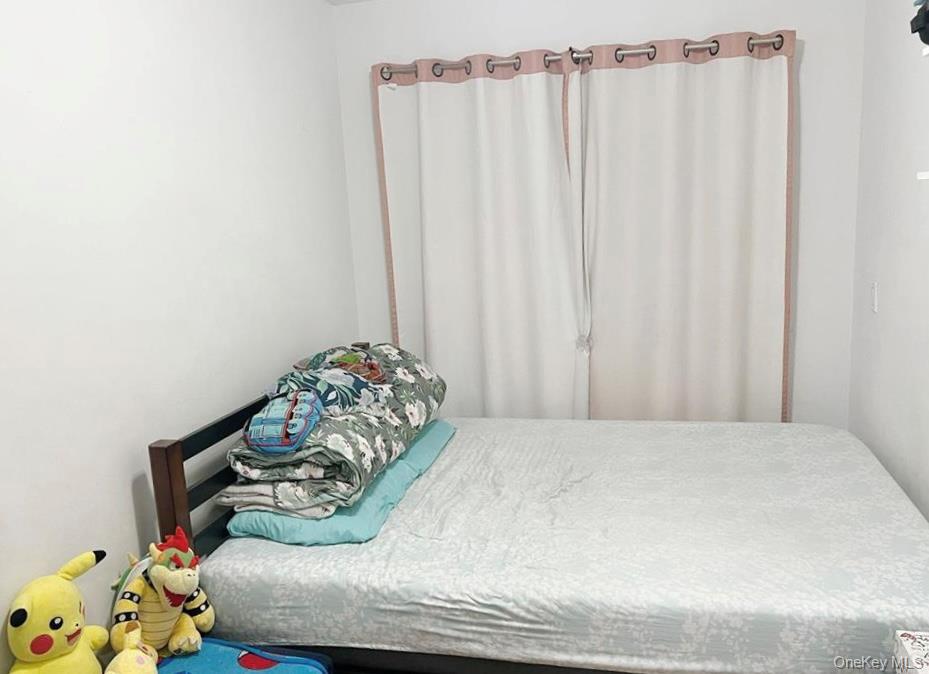 #17 photo, 3509 Leavitt St, Flushing , NY 11354