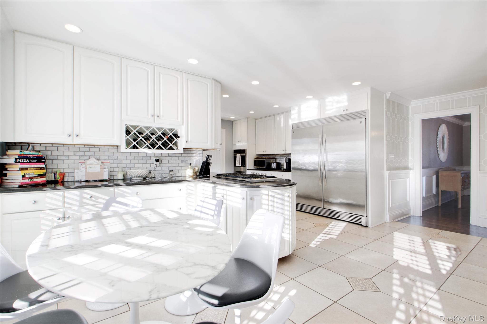 #13 photo, 380 Stewart Avenue, Garden City , NY 11530