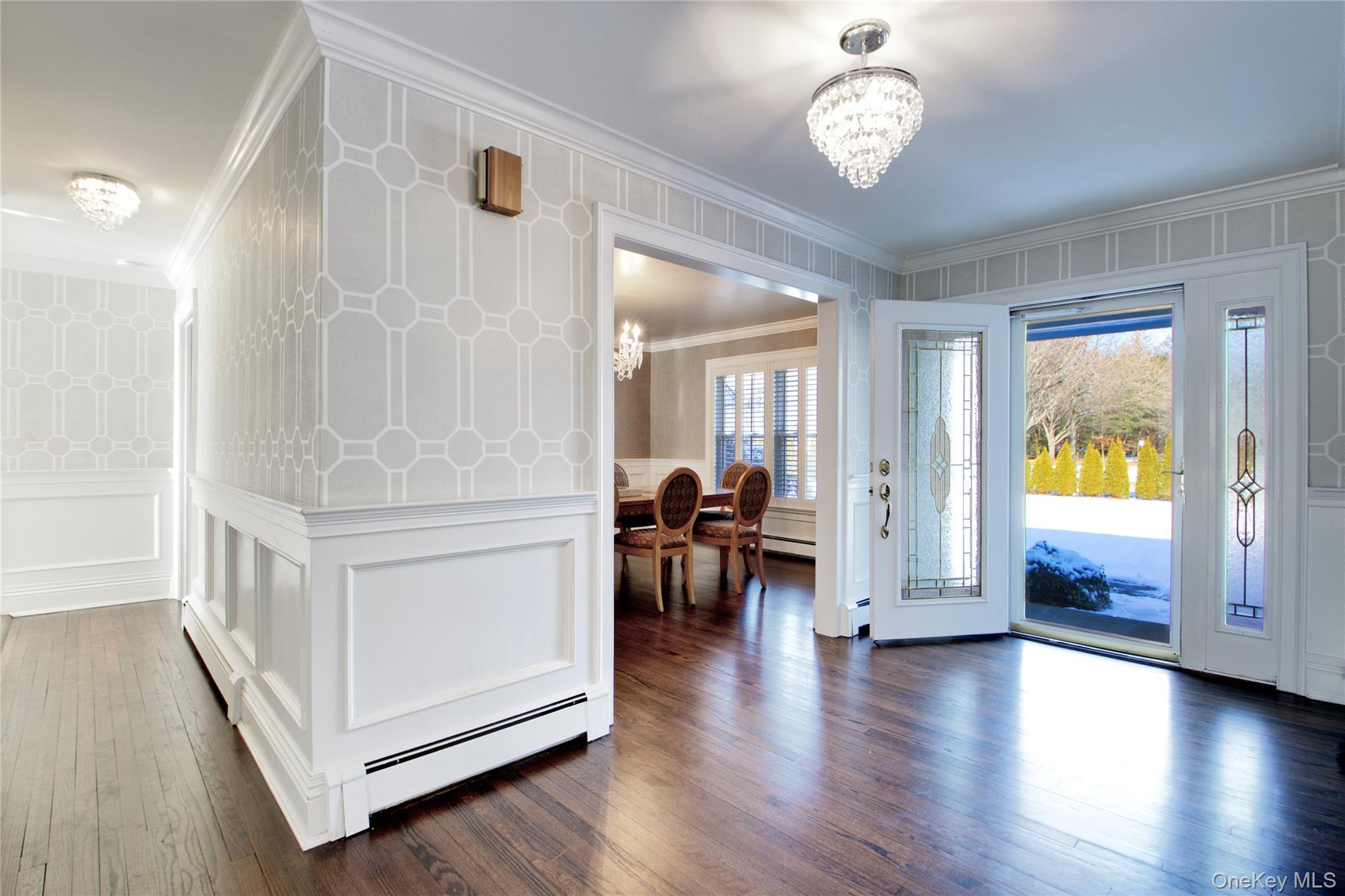 #6 photo, 380 Stewart Avenue, Garden City , NY 11530