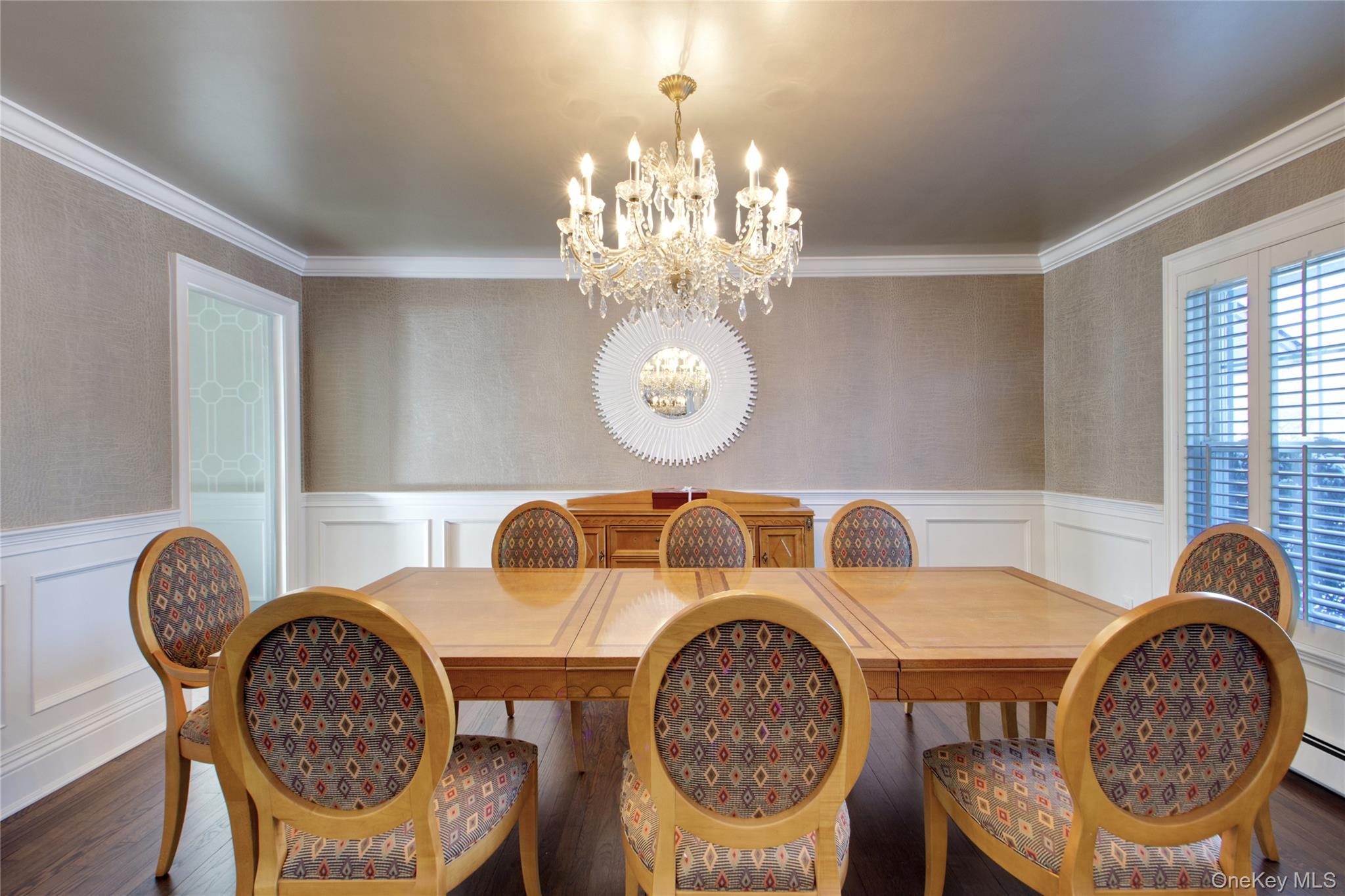 #7 photo, 380 Stewart Avenue, Garden City , NY 11530