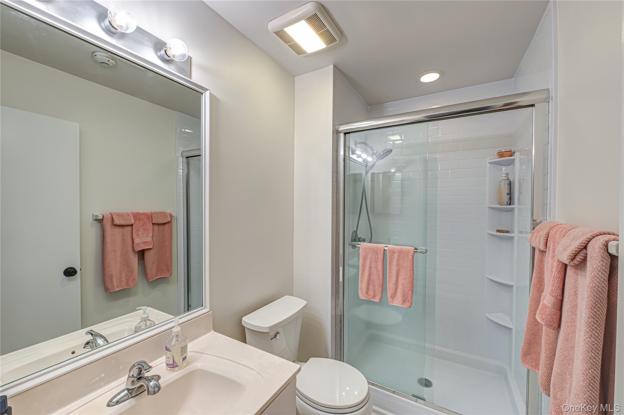 #19 photo, 757 Spring Lake Drive, Middle Island , NY 11953