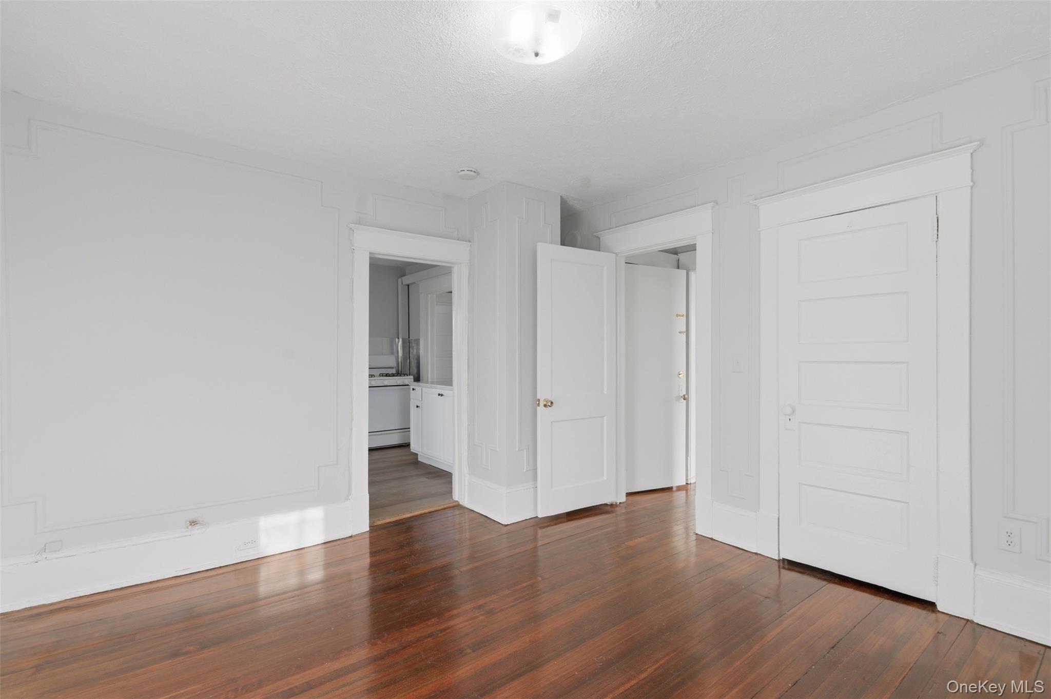 #9 photo, 1446 Lincoln Terrace, Peekskill , NY 10566