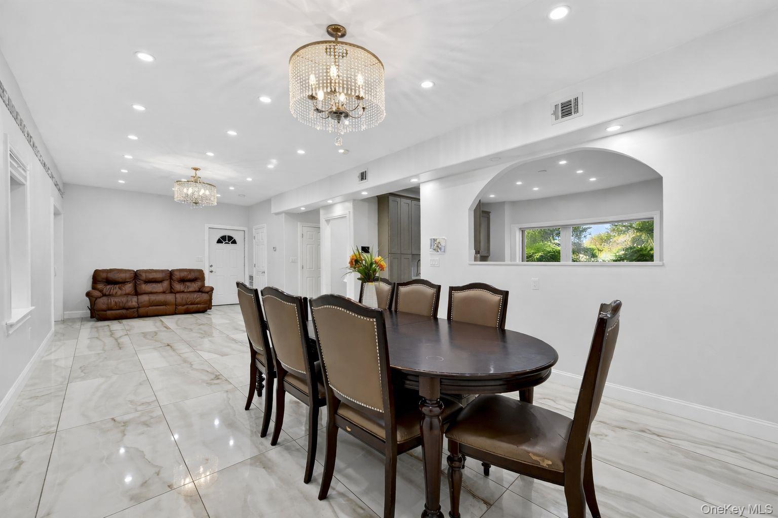 #3 photo, 158 Park Avenue, Monticello , NY 12701