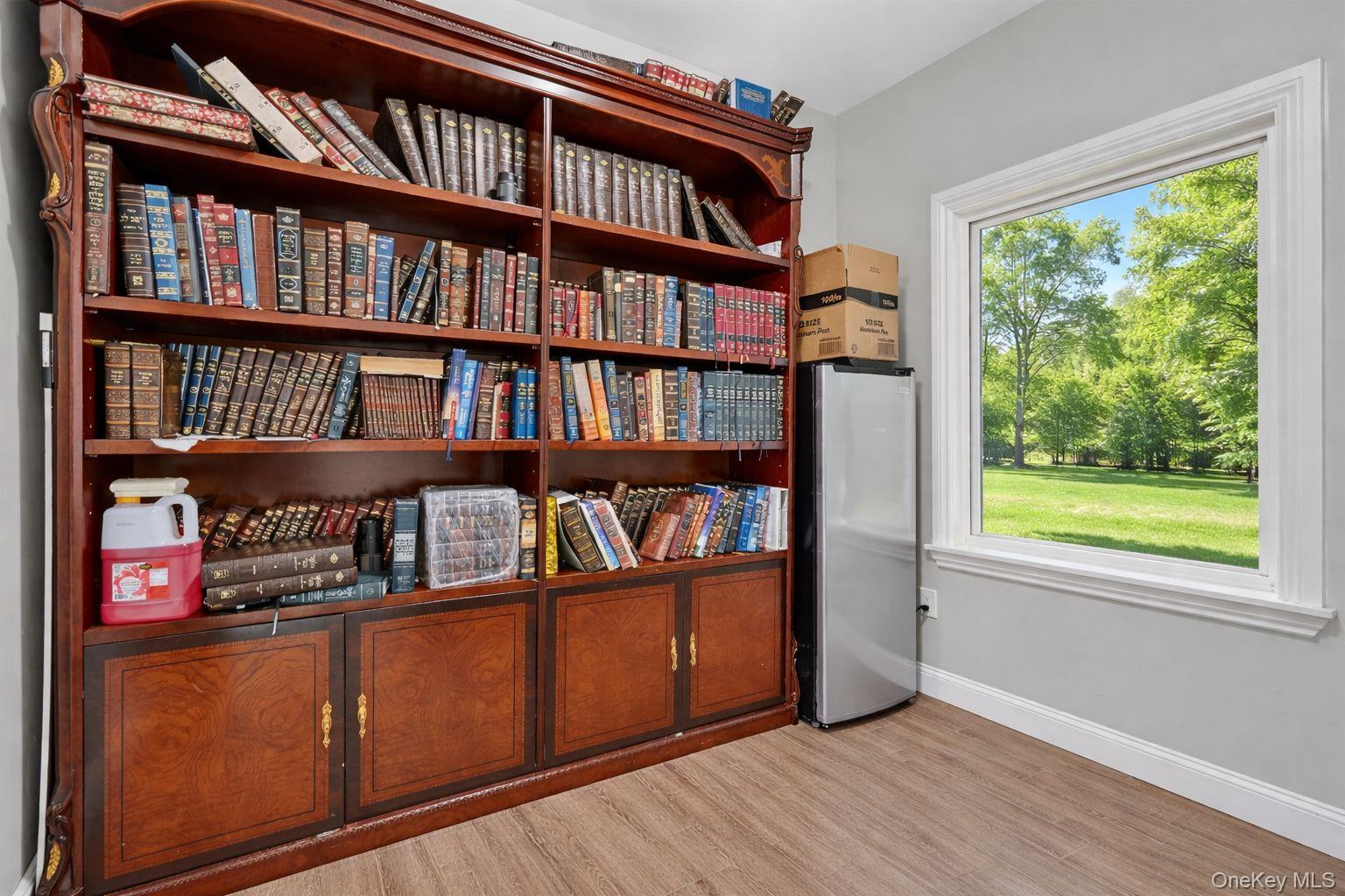 #8 photo, 158 Park Avenue, Monticello , NY 12701