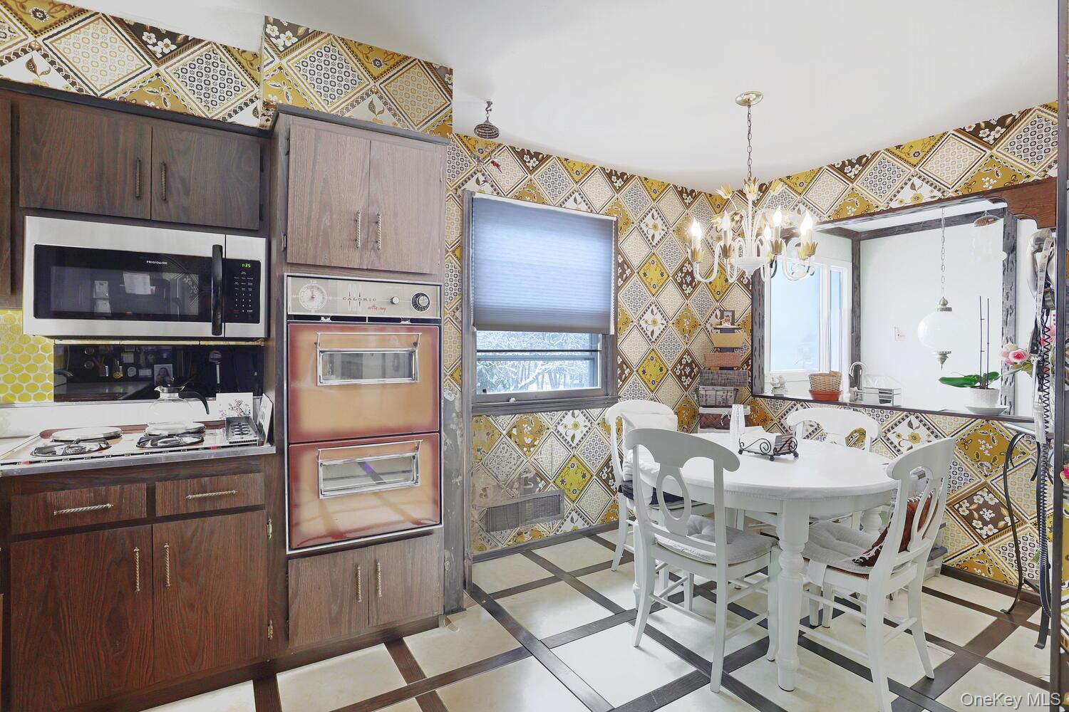 #10 photo, 4 Crabapple Court, 뉴욕주 Monsey , NY 10952