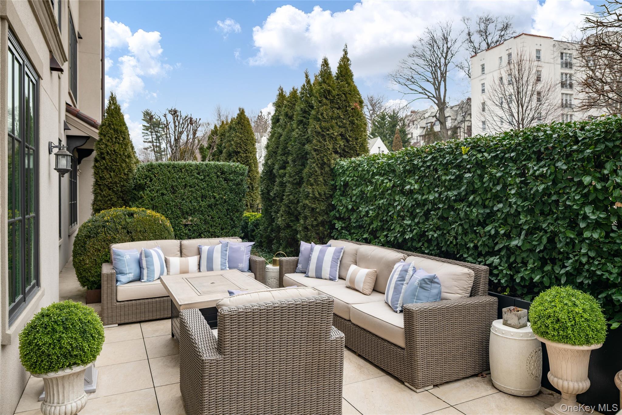 #13 photo, 15 Kensington Road, 布朗士 Bronxville , NY 10708