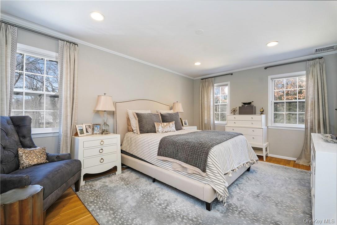 #11 photo, 59 Clinton Avenue, Rye , NY 10580