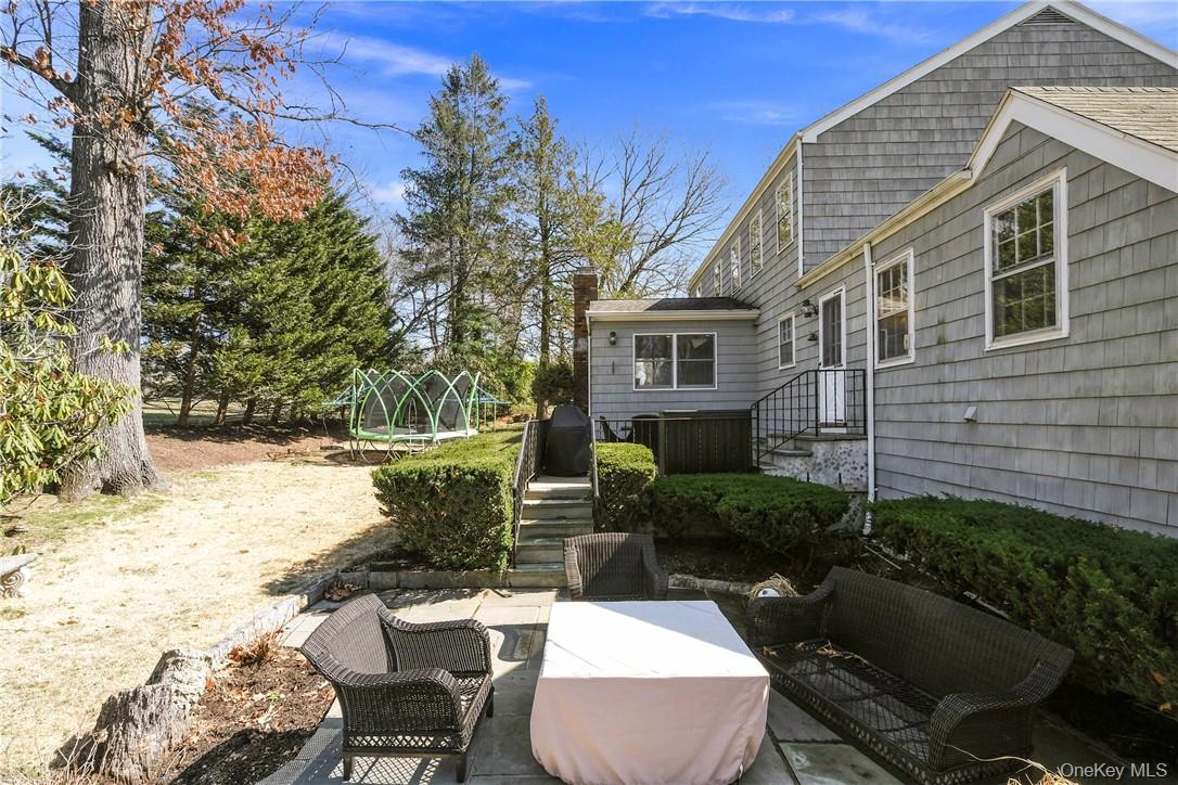 #15 photo, 59 Clinton Avenue, Rye , NY 10580