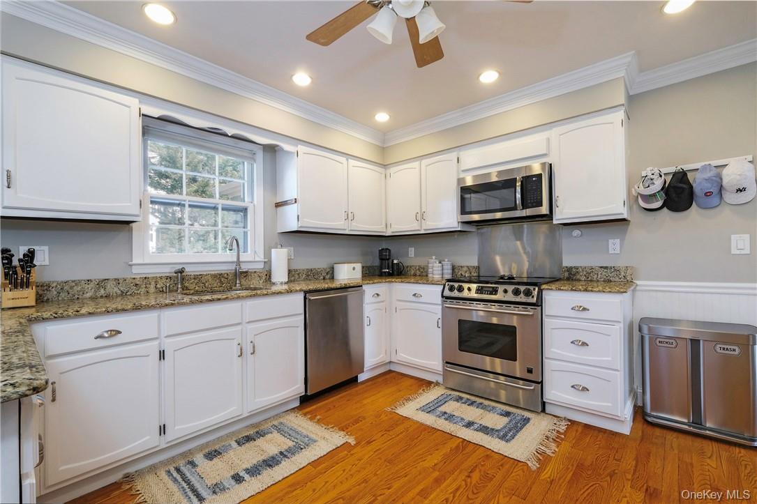 #8 photo, 59 Clinton Avenue, Rye , NY 10580