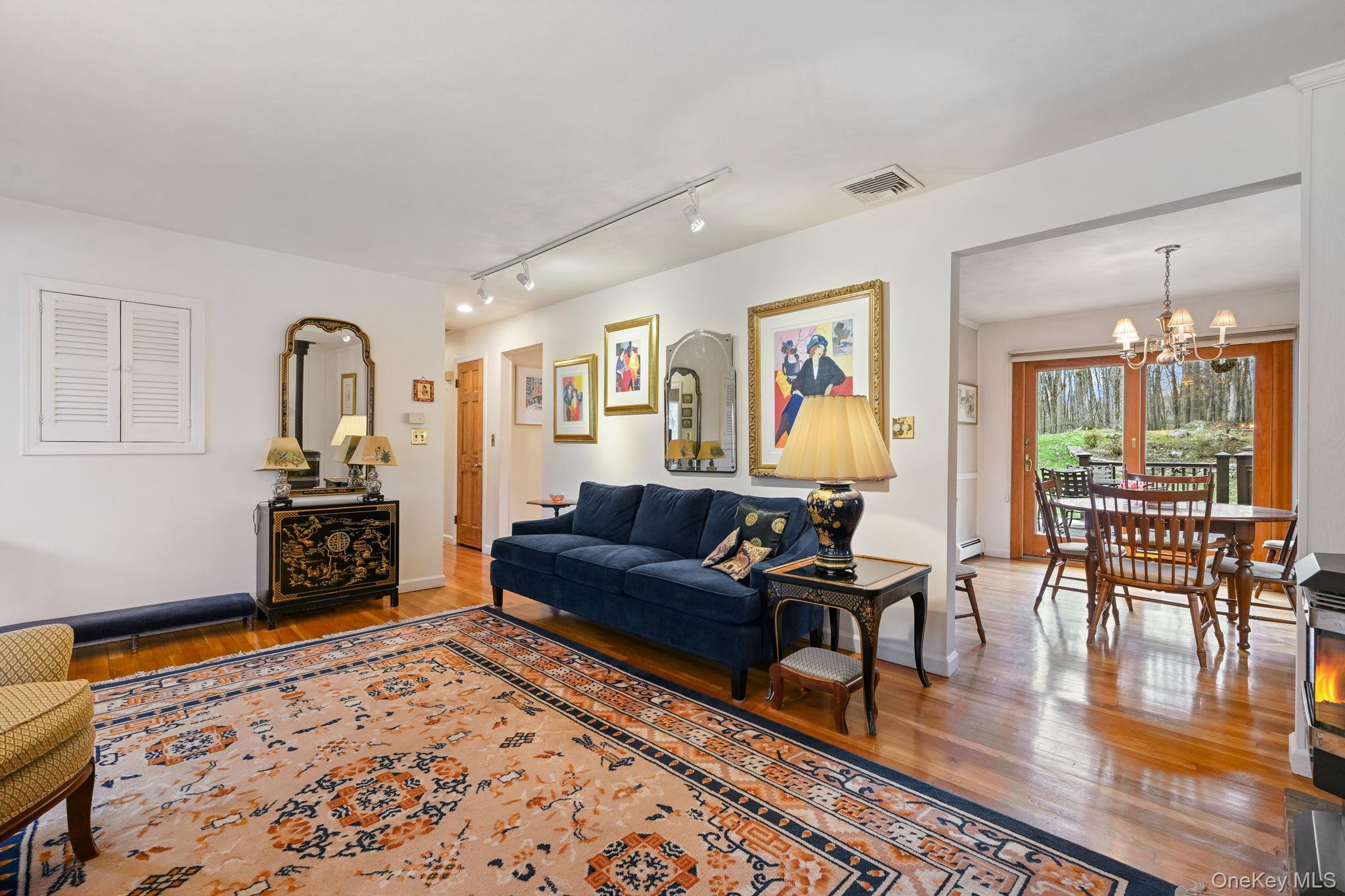 #20 photo, 54 Lockwood Road, South Salem , NY 10590