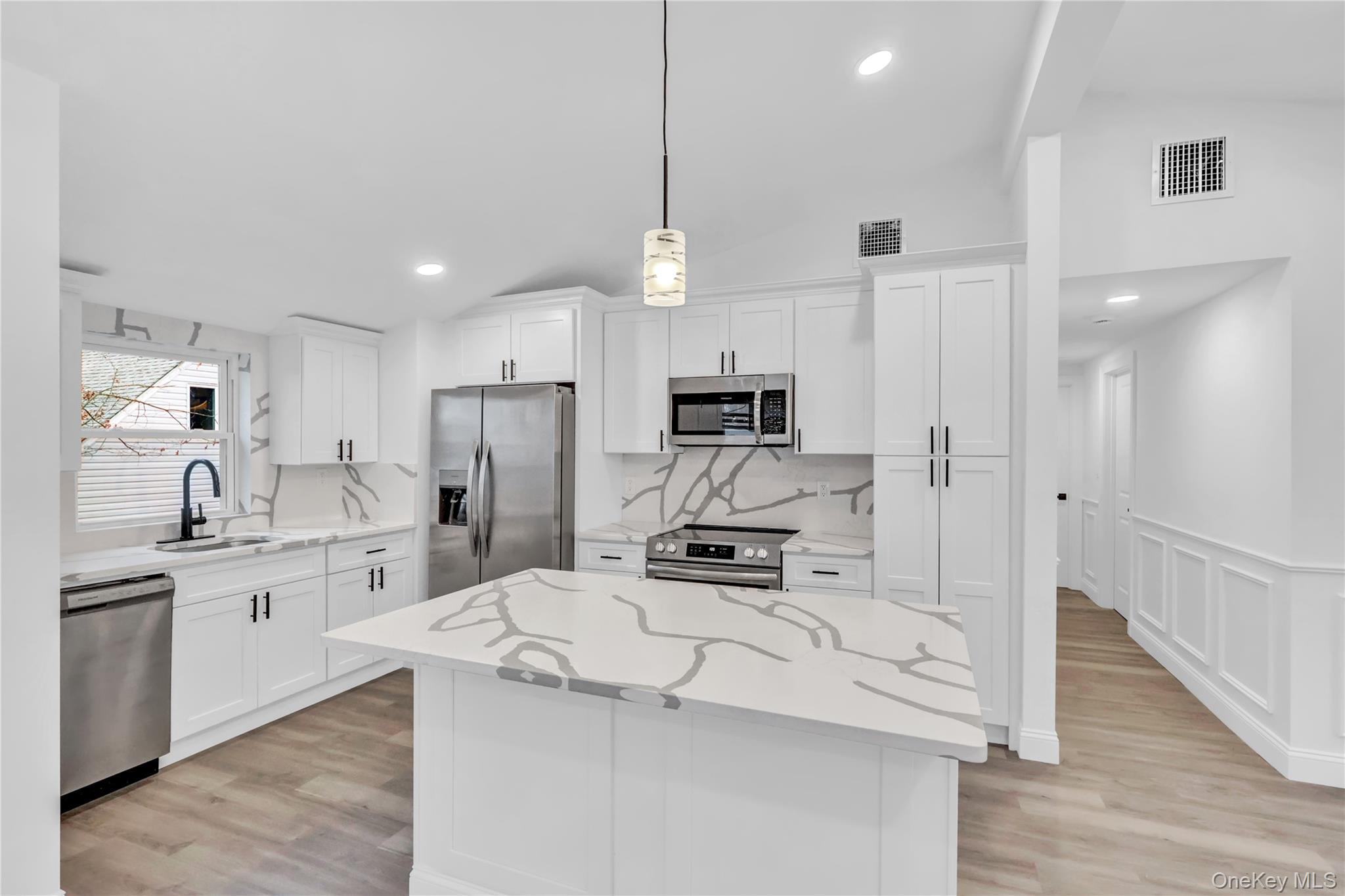 #13 photo, 567 Puritan Drive, Shirley , NY 11967