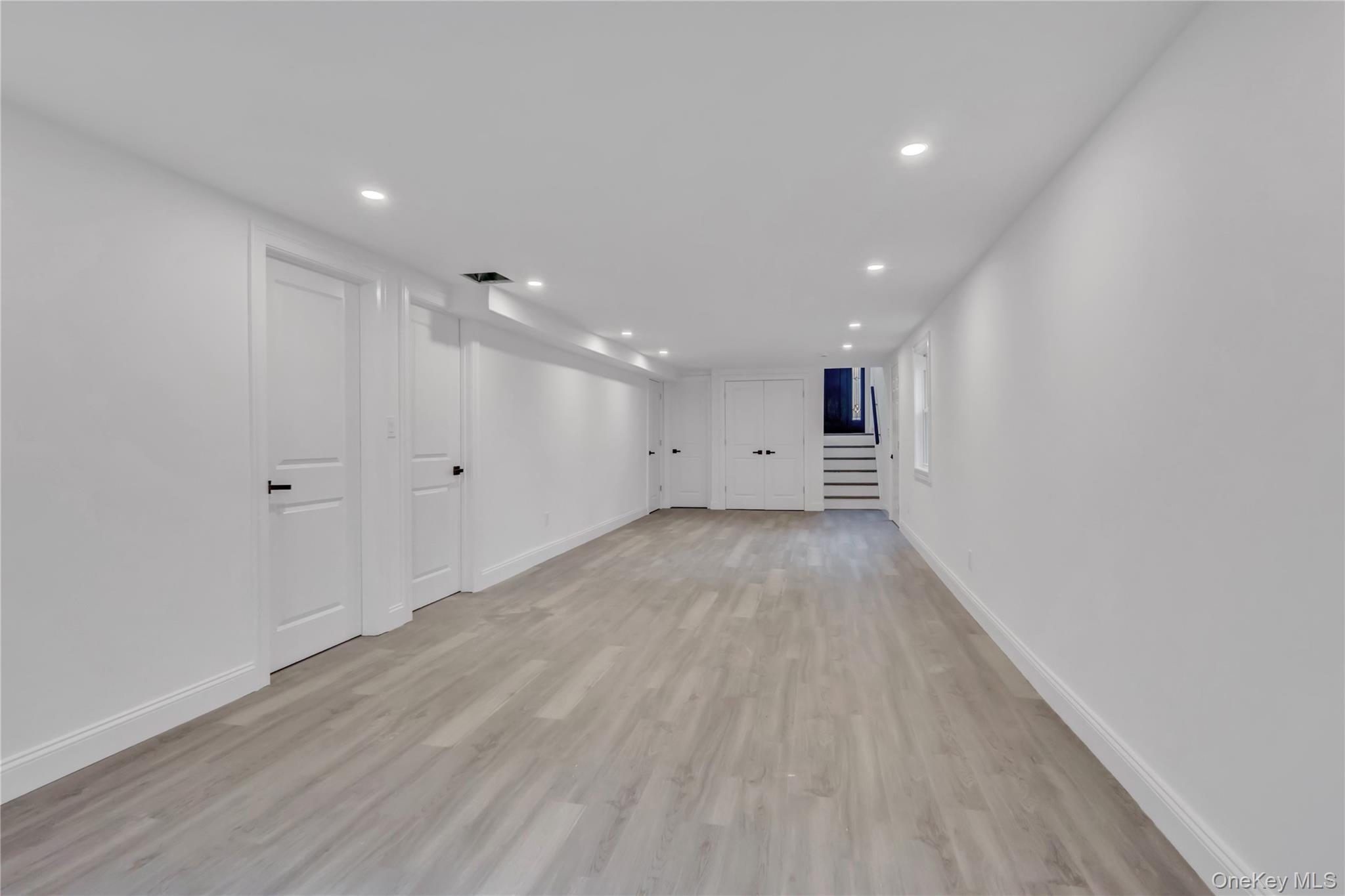 #20 photo, 567 Puritan Drive, Shirley , NY 11967