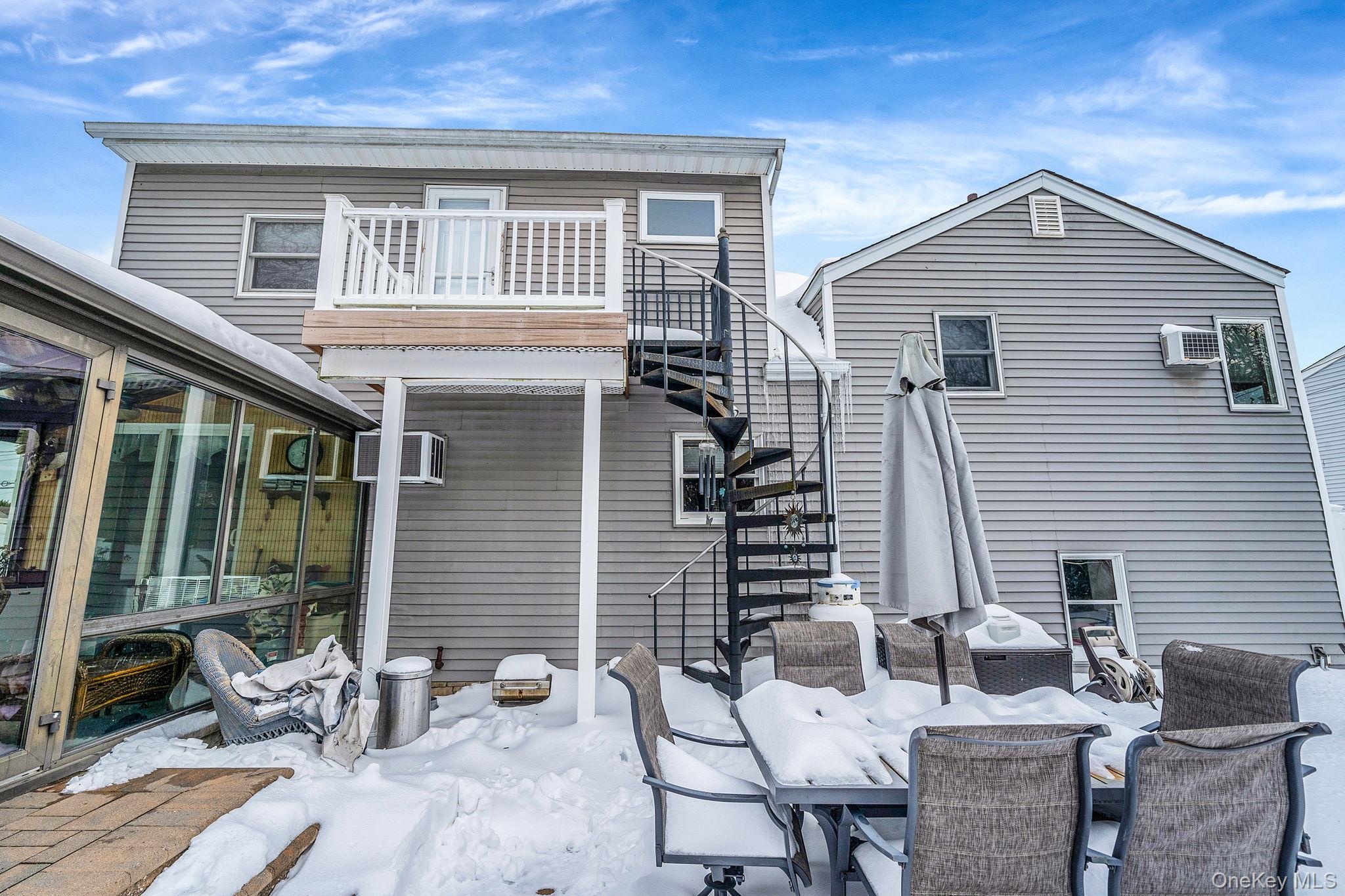 #13 photo, 132 Gladstone Avenue, West Islip , NY 11795