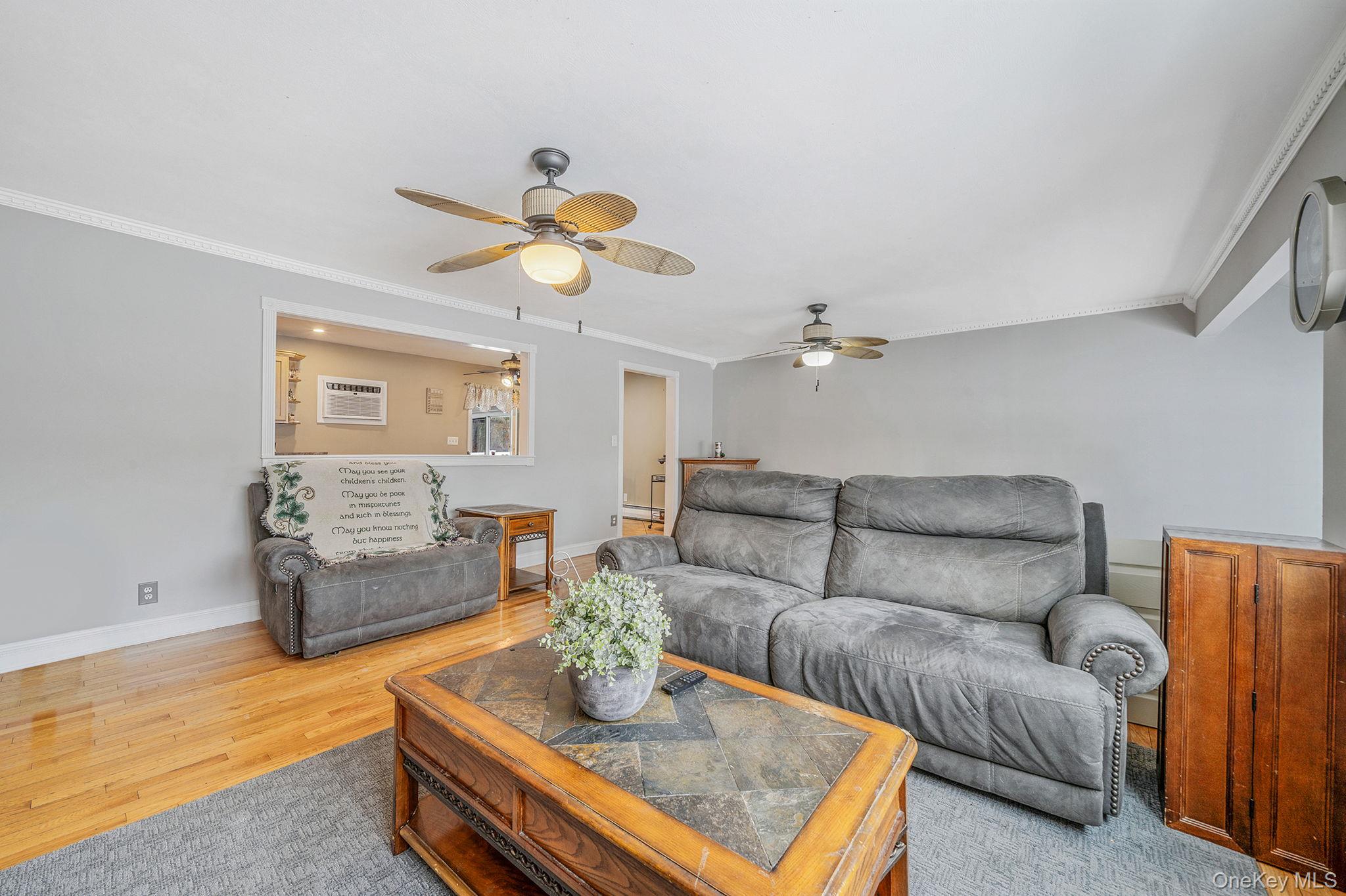 #18 photo, 132 Gladstone Avenue, West Islip , NY 11795