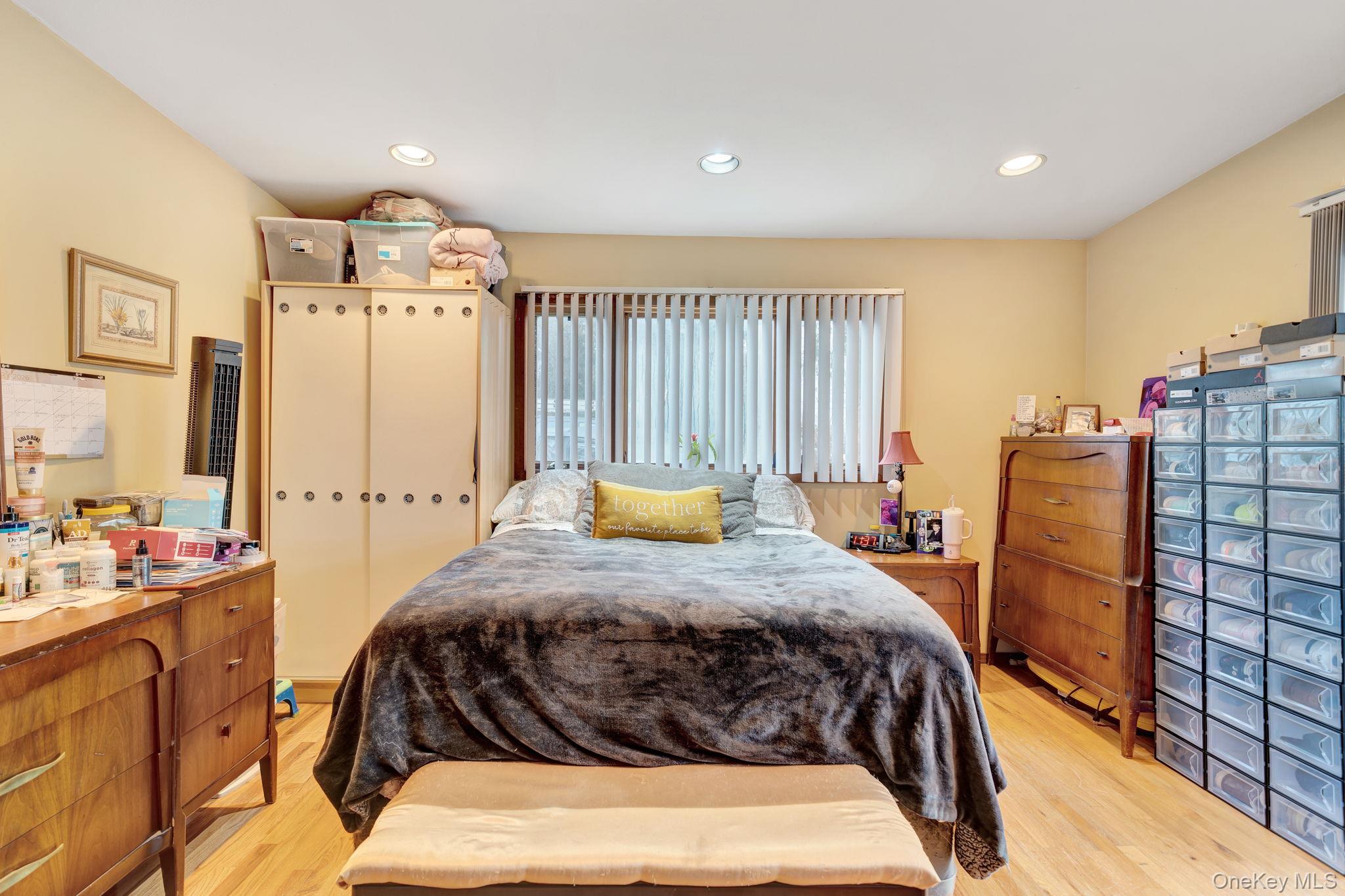 #13 photo, 2176 6th Street, East Meadow , NY 11554