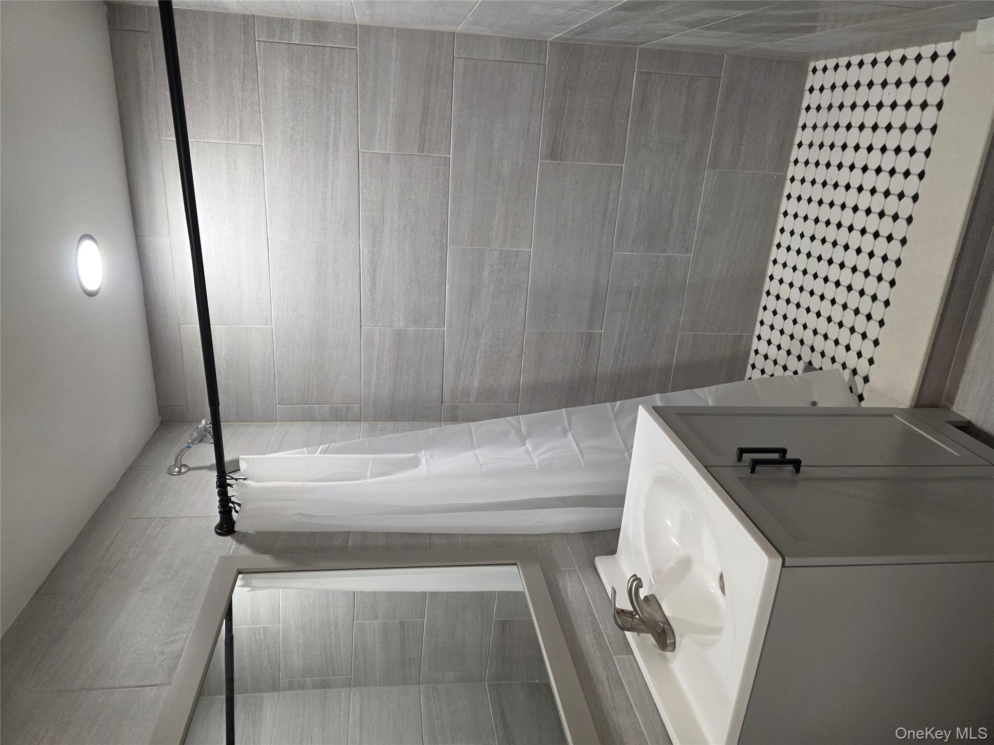 #2 photo, 8 Holly Court, North Babylon , NY 11703