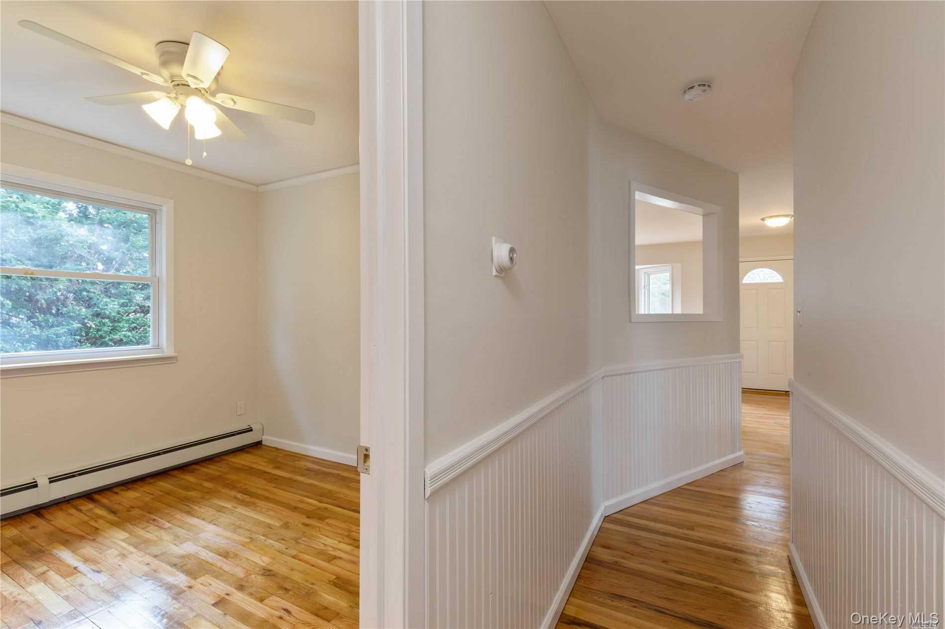 #12 photo, 5 Ashland Street, सफ़ोक काउंटी Mount Sinai , NY 11766