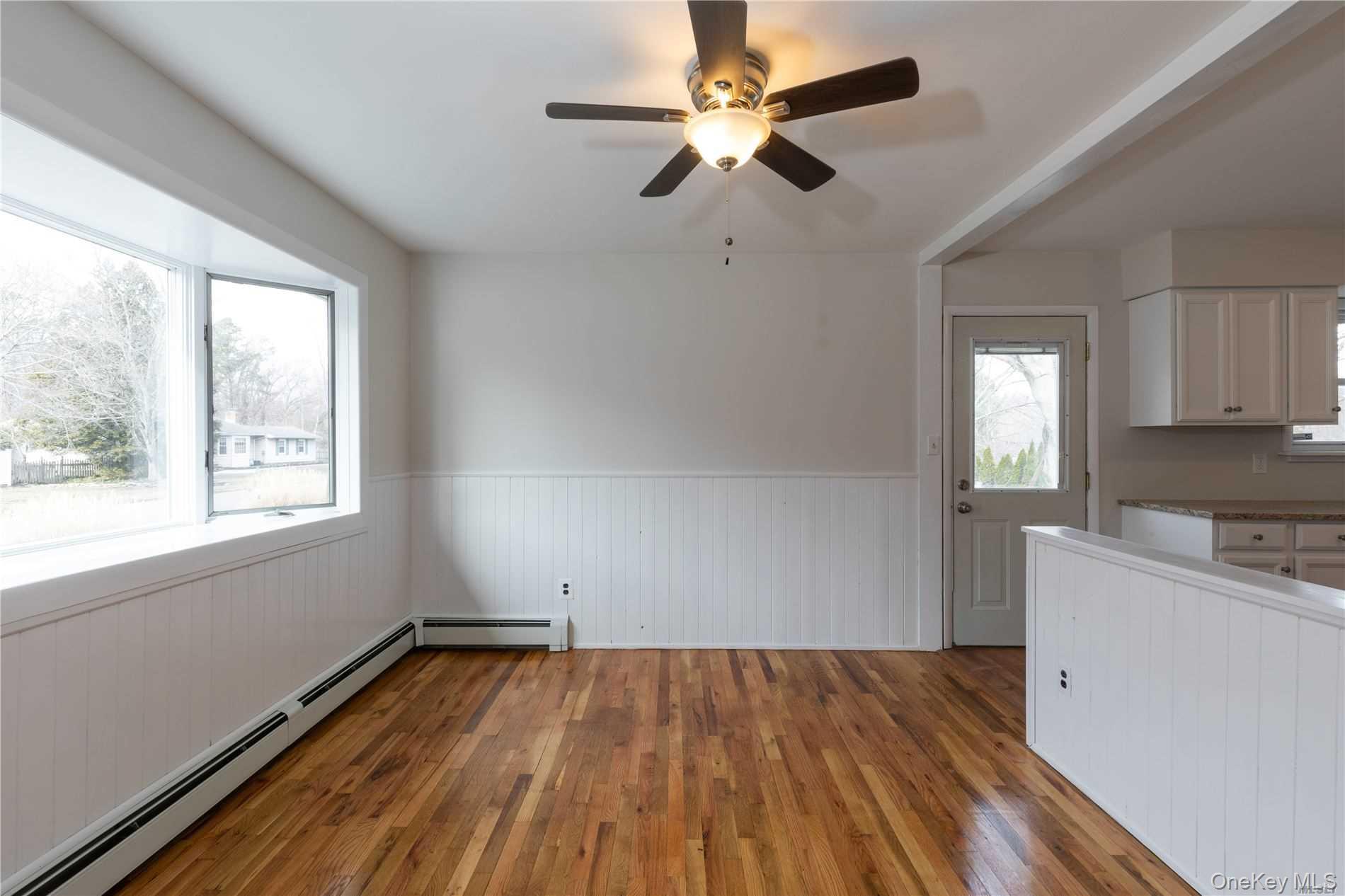 #5 photo, 5 Ashland Street, सफ़ोक काउंटी Mount Sinai , NY 11766