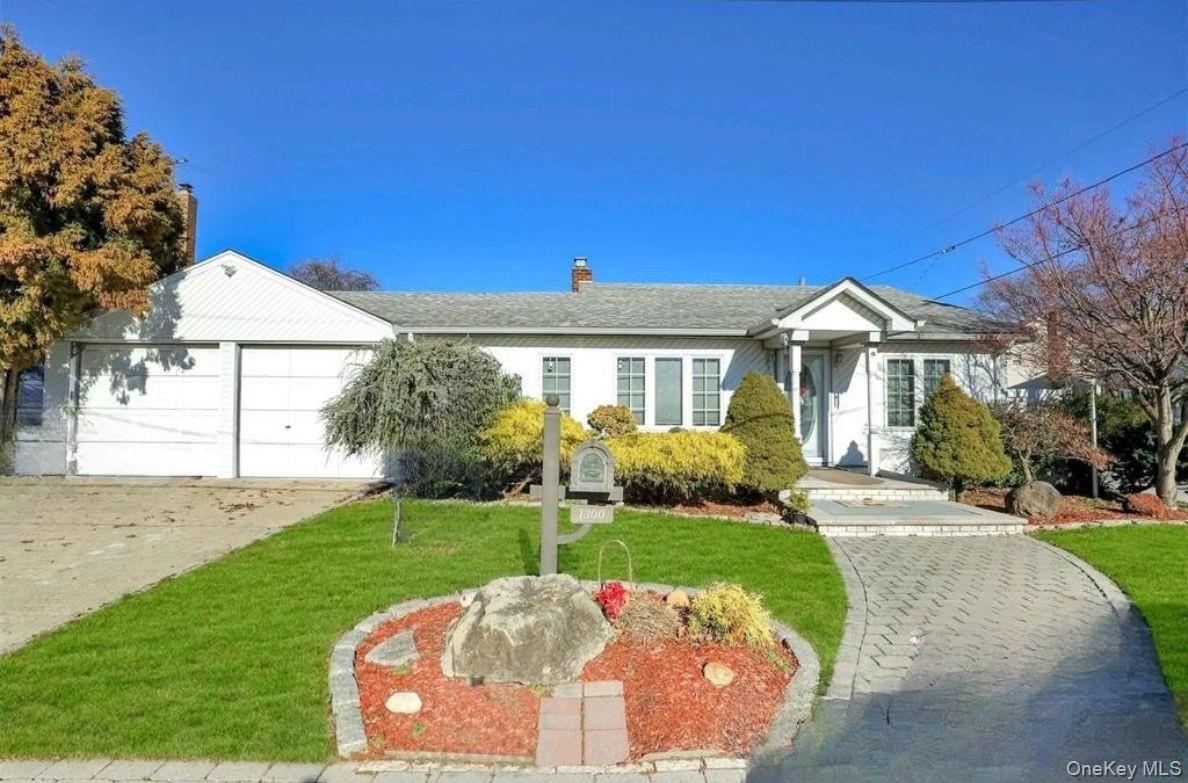 #1 photo, 1300 P Street, Elmont , NY 11003