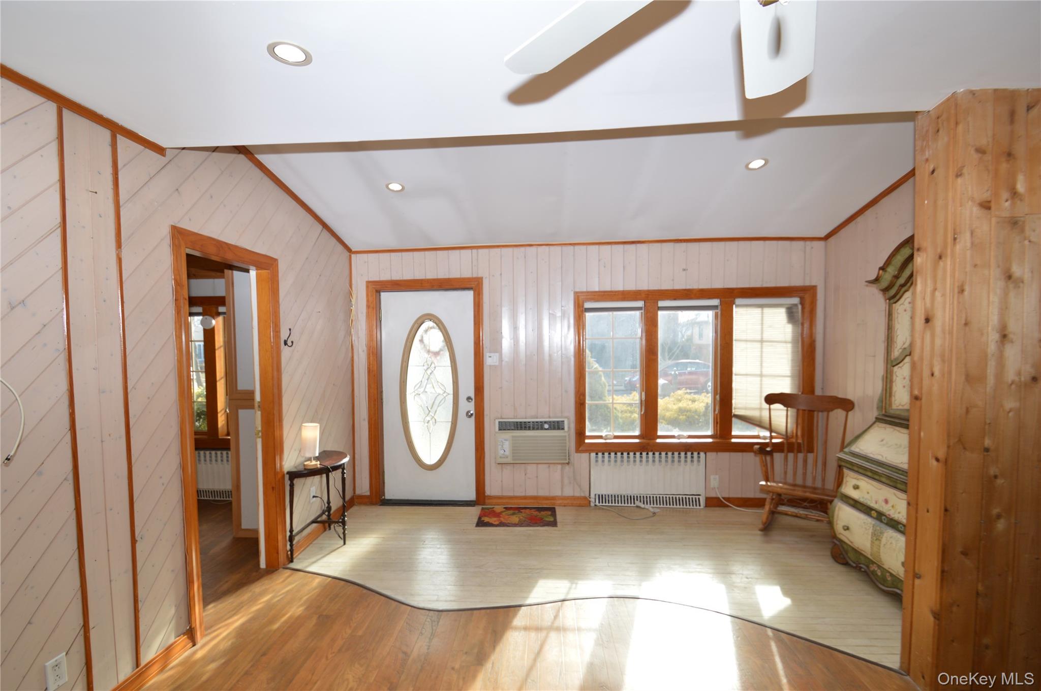 #4 photo, 1300 P Street, Elmont , NY 11003