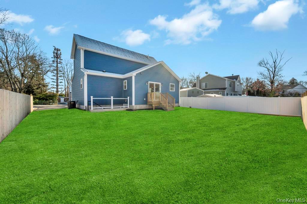 #5 photo, 49 Barclay Road, Mastic Beach , NY 11951