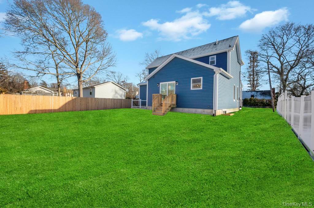 #7 photo, 49 Barclay Road, Mastic Beach , NY 11951