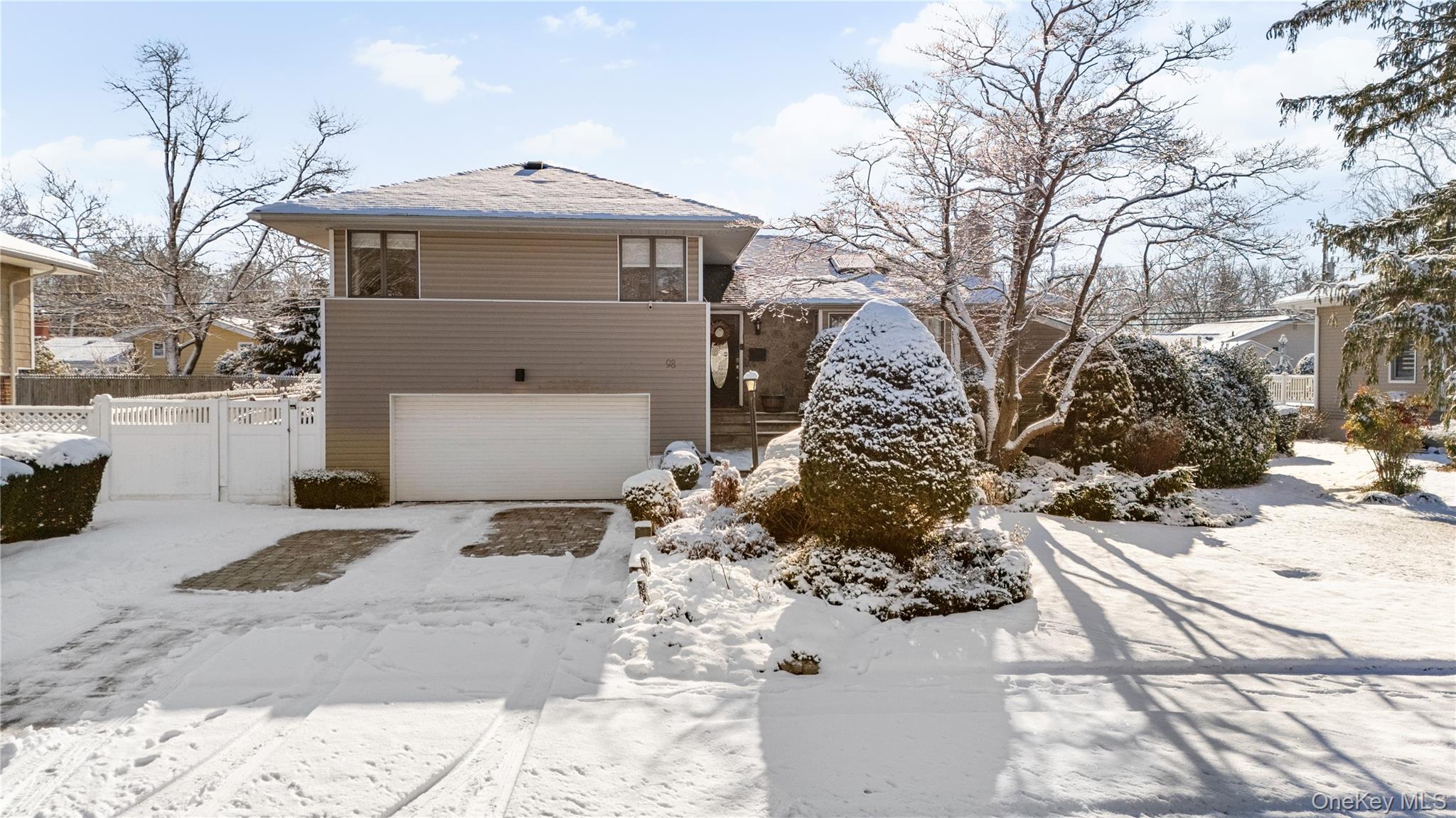 #1 photo, 98 Birchwood Park Drive, Jericho , NY 11753